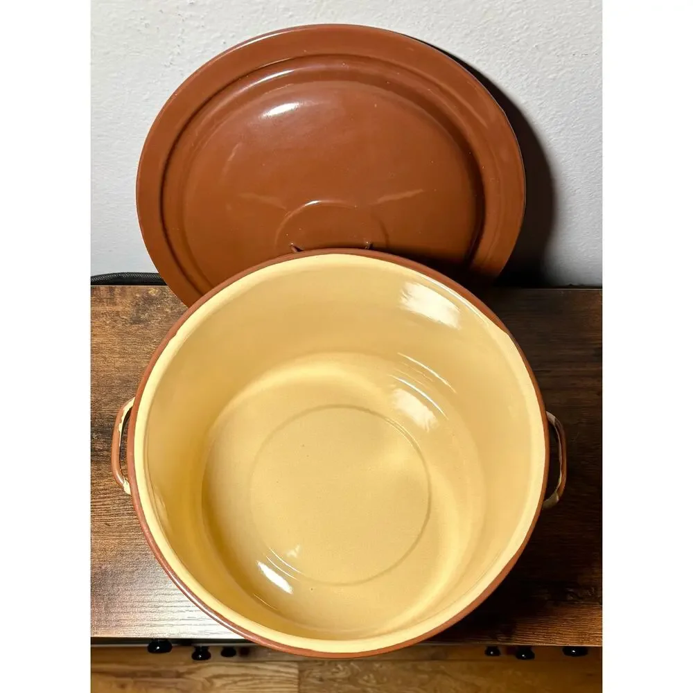 New Vintage 1979 Stock Pot With Lid #1530 Chocolate/Almond Enamel 11Qt 7oz